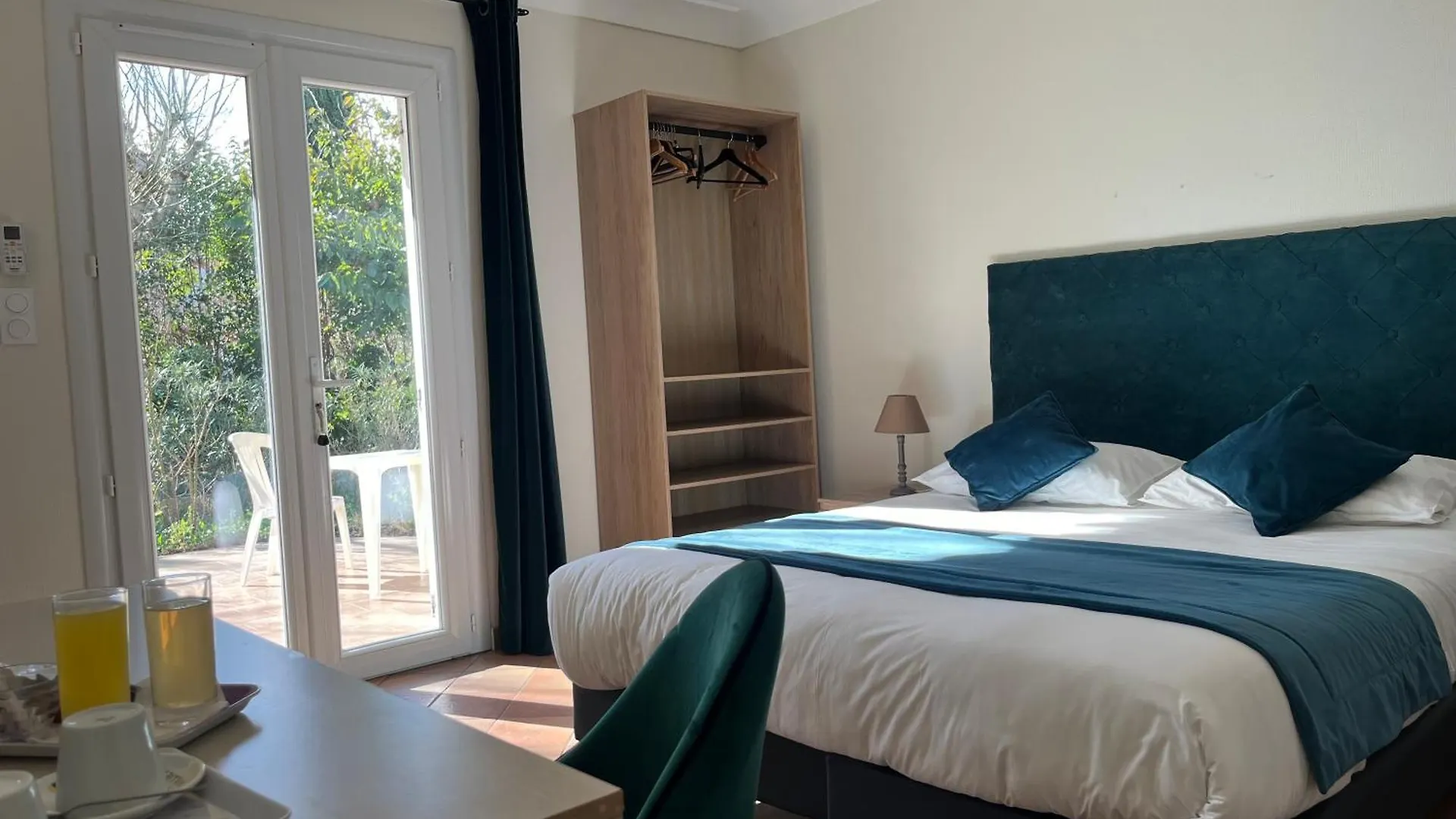 Lägenhetshotell Le Gite Du Festival Sud Aqua - Avignon Tgv Frankrike