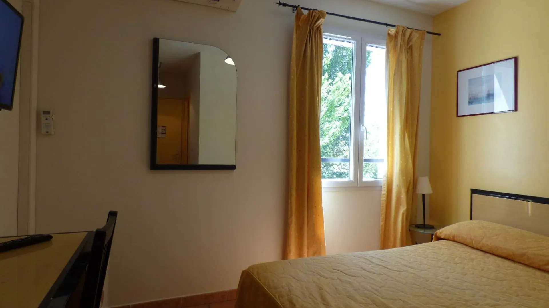 Le Gite Du Festival Sud Aqua - Avignon Tgv Appart hôtel